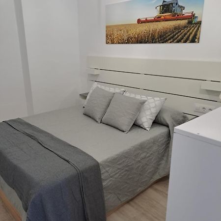 Apartamentos Espigas Puerto Valencia Bagian luar foto